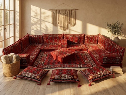 Majlis-Home Brocade Stoffmuster in eleganten goldenen und silbernen Mustern für dekorative Heimtextilien