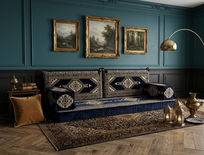 Moderner Royal Majlis-Home Teppich mit elegantem Design in warmen Tönen, handgefertigt für stilvolle Wohnräume