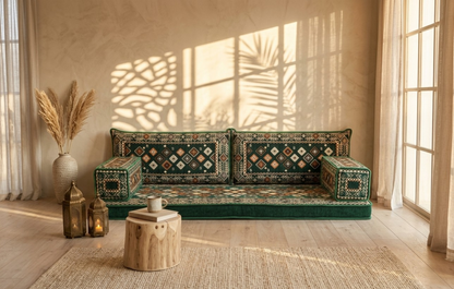 Bunte Mosaikfliese von Majlis-Home mit geometrischem Muster, detailreiche Gestaltung und lebendigen Farbnuancen.
