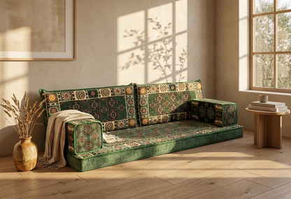 Brocade-Musterstoff von Majlis-Home, detailreiche Stofftextur mit eleganten Mustern für Heimdekoration oder Möbel.