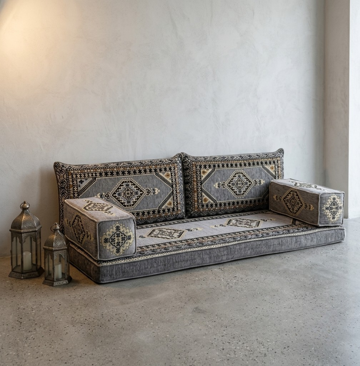 Royal Majlis-Home Teppich mit eleganten Mustern, weiche Textur und traditionelles Design, für stilvolle Raumgestaltung